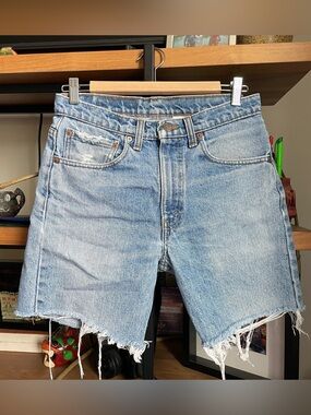 Levi's 90s Distressed Cut offs